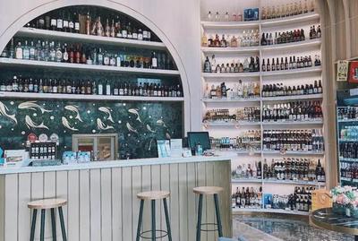 &ldquo;酒庫&rdquo;、&ldquo;酒窖&rdquo;業態走紅,高端玩家在微醺經濟里找到新賽道了